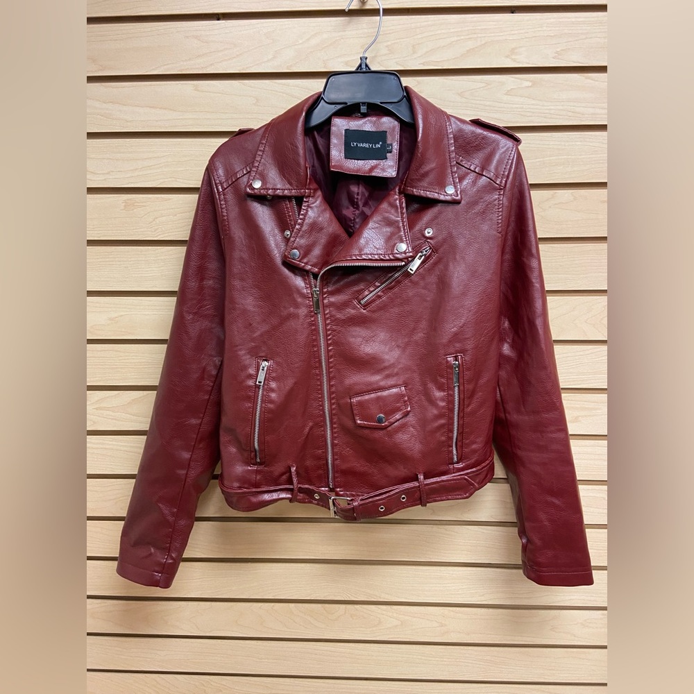 NWOT LY VAREY LIN GORGEOUS WOMEN BIKER JACKET SIZE LARGE